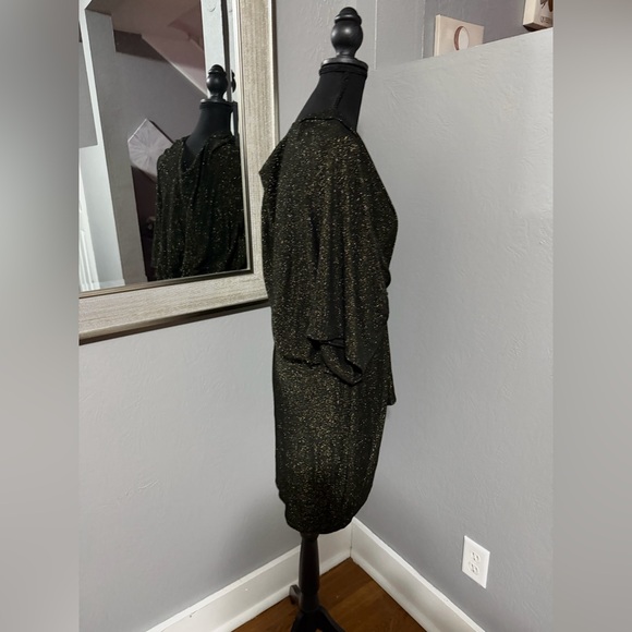 NWT Elan Glitter Gathered Dolman Sleeve Black Mini Dress Size Medium. - Picture 4 of 9